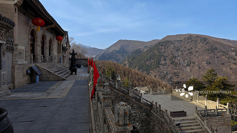 五台山南山寺历史悠久规模宏大艺术价值极高石雕与泥塑堪称一绝的禅宗佛教故事历史典故神话传说石雕图案多达图片素材