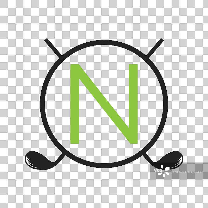 带有曲棍球棒的字母N高尔夫标志概念图片素材