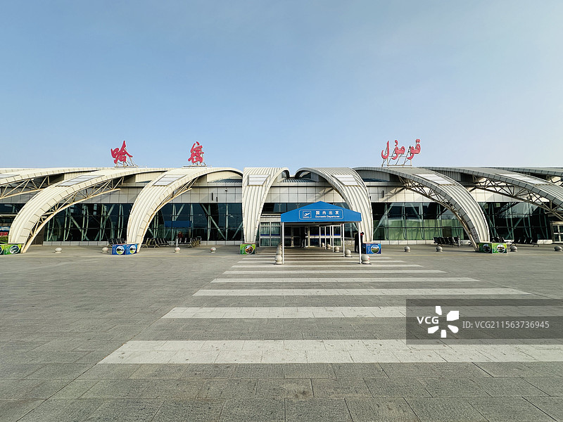 新疆哈密伊州机场图片素材