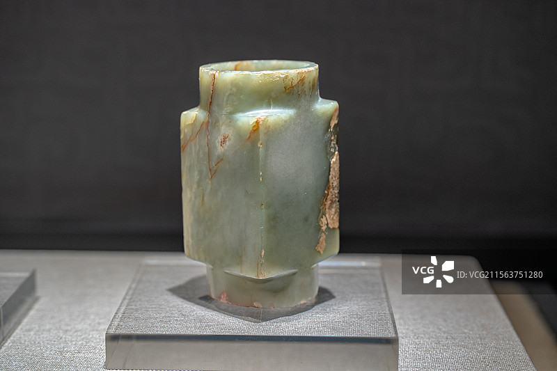 西周 青玉琮 三门峡市虢国墓地出土 三门峡市虢国博物馆图片素材