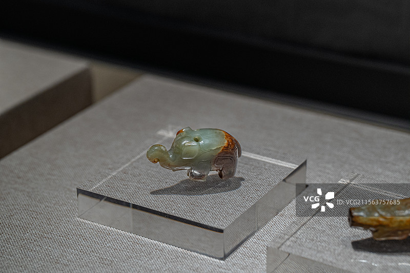 西周 圆雕玉象 三门峡市虢国墓地出土 三门峡市虢国博物馆图片素材