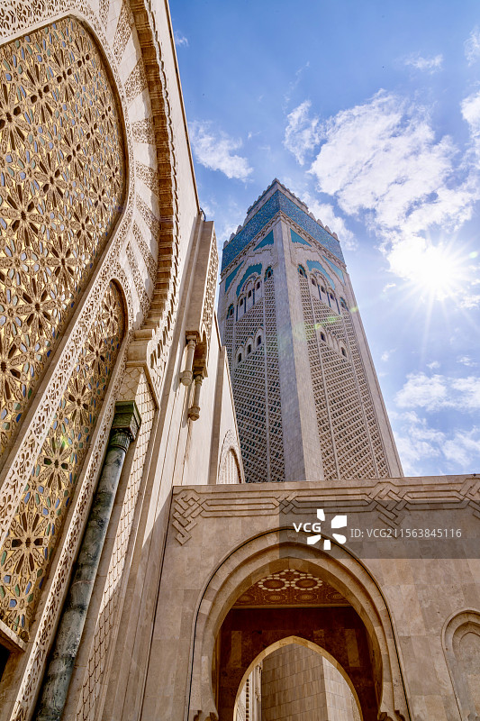 哈桑二世清真寺：世界第三大清真寺图片素材