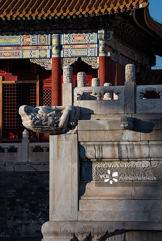 黄昏时刻故宫汉白玉螭首光影图片素材