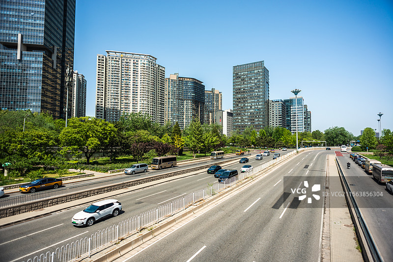北京三环路三元桥机场高速凤凰城中冶大厦图片素材