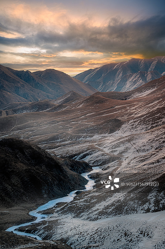 青海拉脊山图片素材