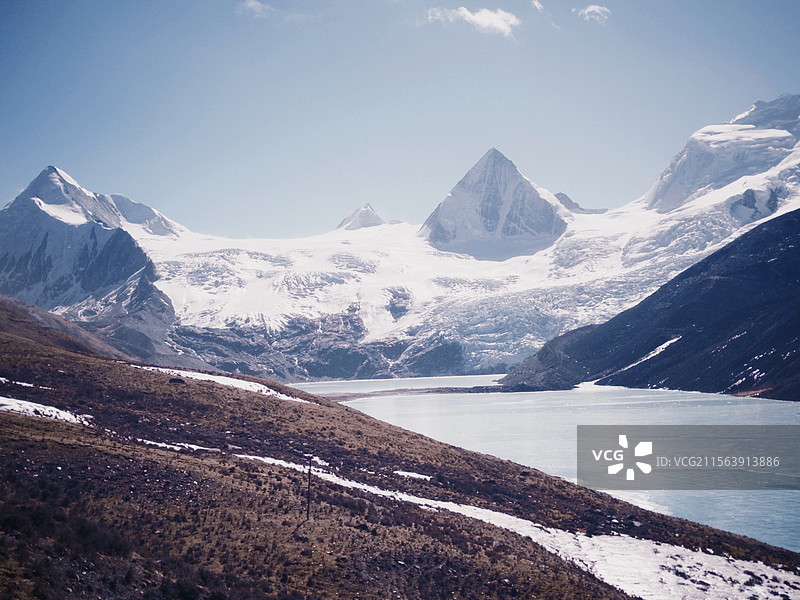 西藏萨普神山图片素材