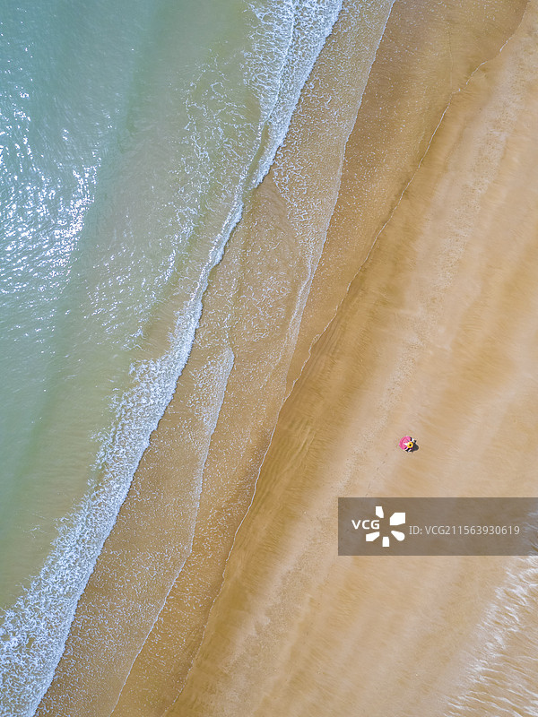 五一假期前夕，宁静无人的温州苍南渔寮海滩图片素材