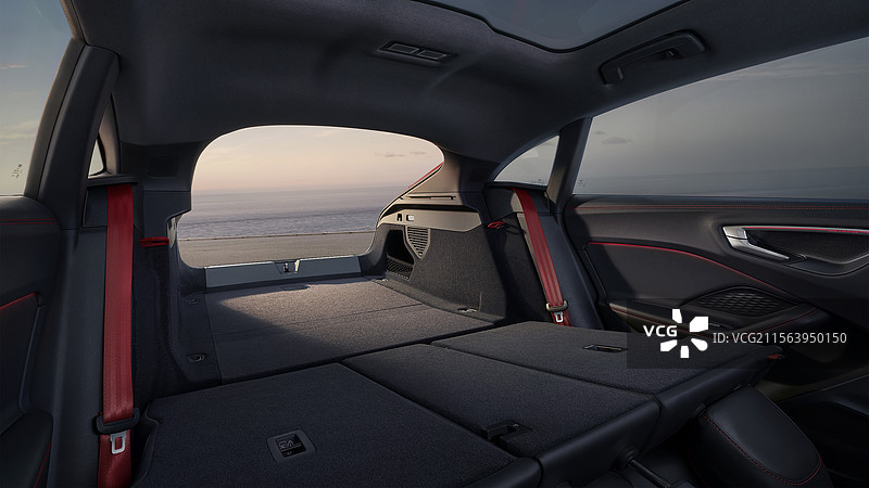 上汽奥迪A5L图片素材