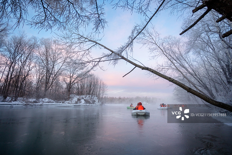 长白山雾凇漂流图片素材