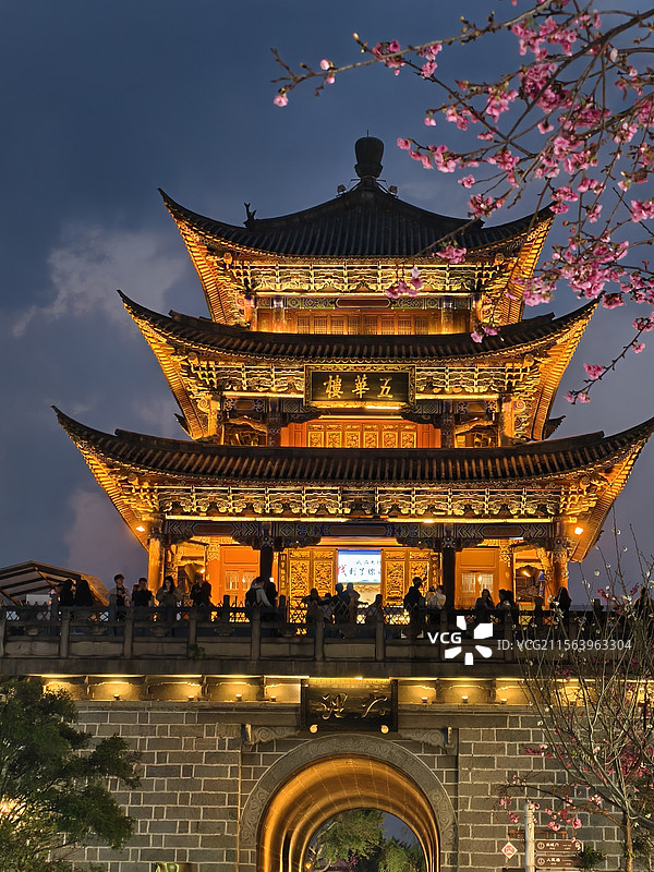 大理古城五华楼图片素材
