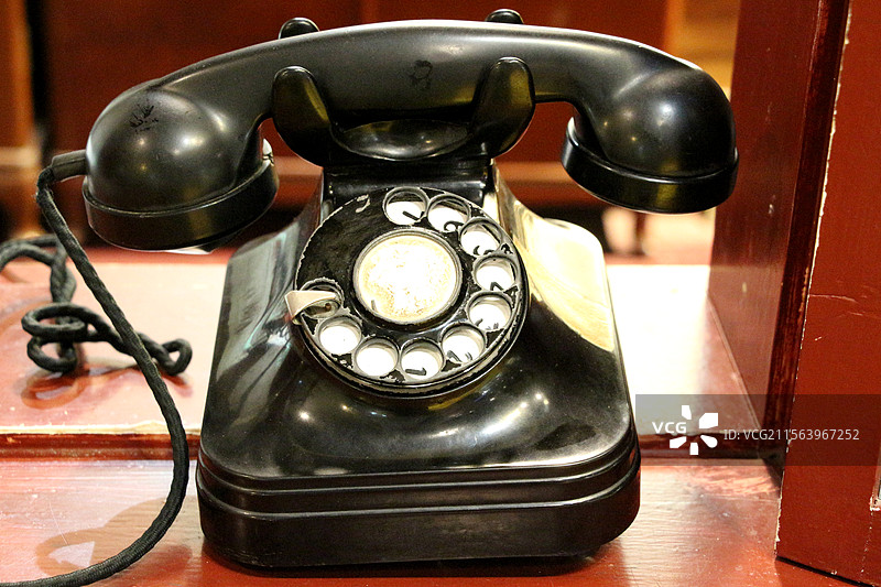 中国工业设计博物馆 —— 老式拨号电话机图片素材