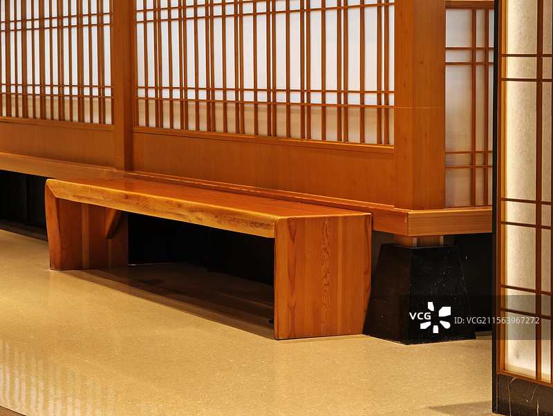 商场中日式装修长凳围栏图片素材