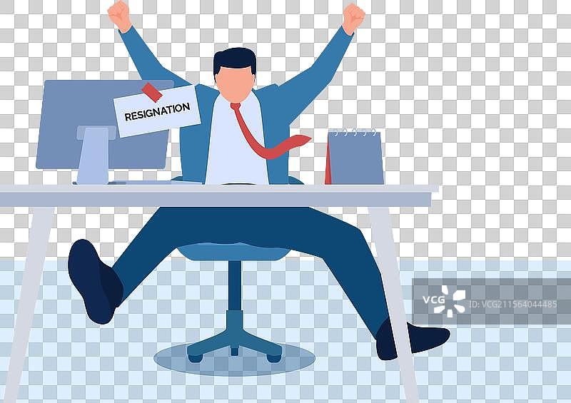 兴奋的男人坐在椅子上，手里拿着辞职信封图片素材