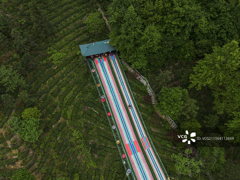 六安东石笋彩虹滑道图片素材