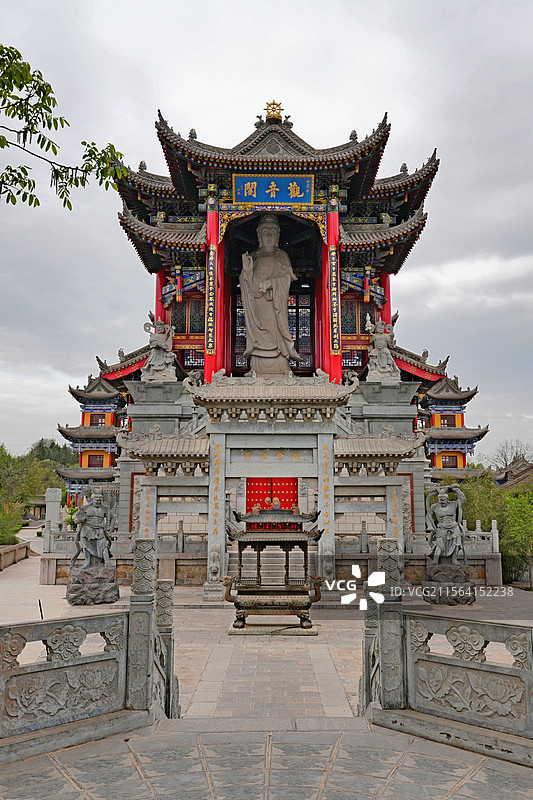 甘肃省平凉市崆峒区圆通寺图片素材