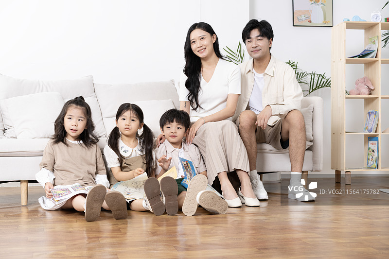 一家五口图片素材