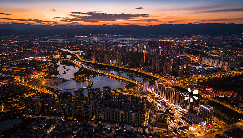 云南省玉溪市城市夜色风光图片素材