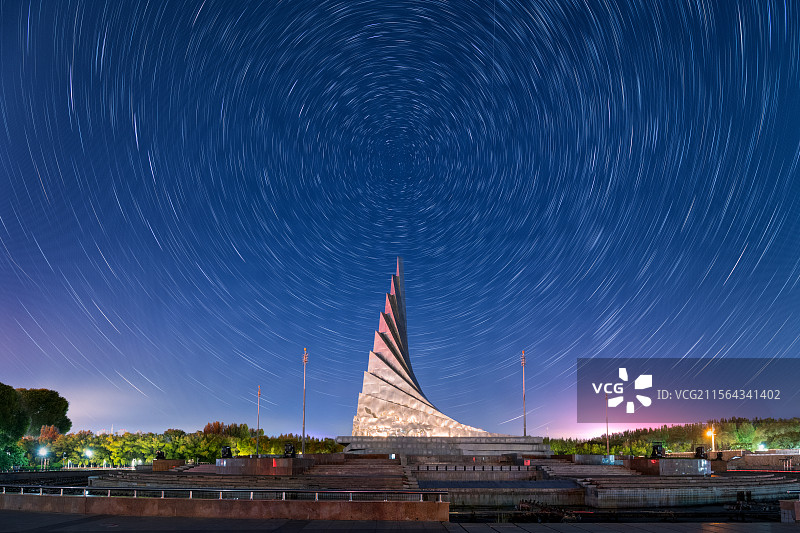 黑龙江省大庆市让胡路区铁人广场星空图片素材