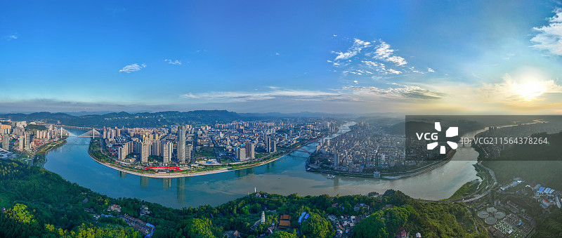 三江交汇——宜宾市城市全景图图片素材