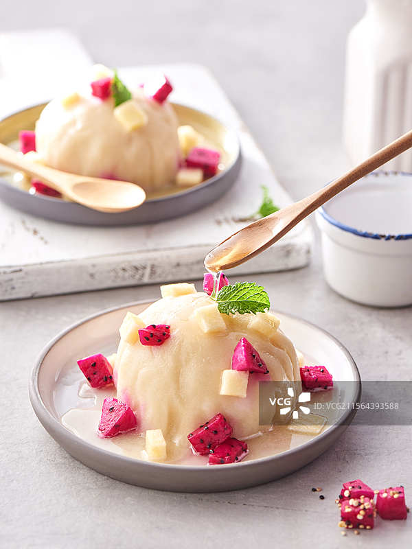 甜品 水果奶酪土豆泥图片素材