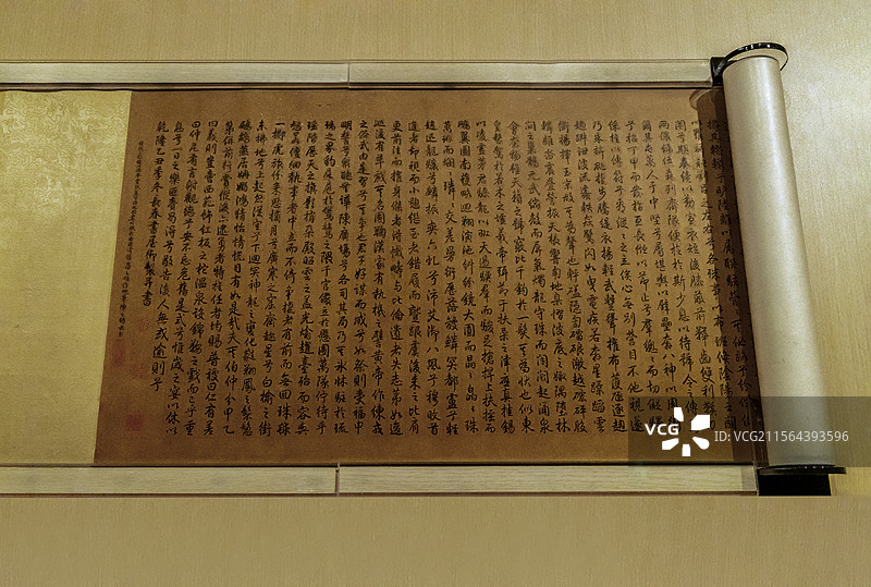 上海博物馆“绘画馆”：清 沈源 冰嬉图卷【沈源，字恰亭，雍乾年间宫廷画家。工山水、界画，擅绘罗汉制】图片素材