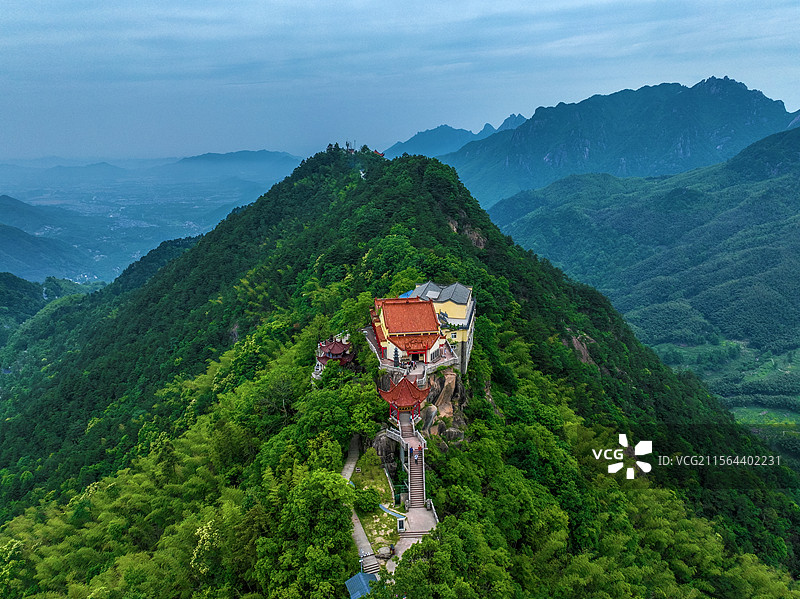 九华山地藏殿+安徽省池州市青阳县九华镇九华山风景区图片素材