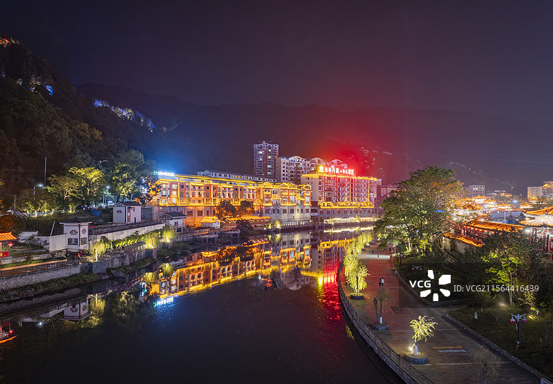 广西桂林市资源县资江灯谷景区夜景图片素材