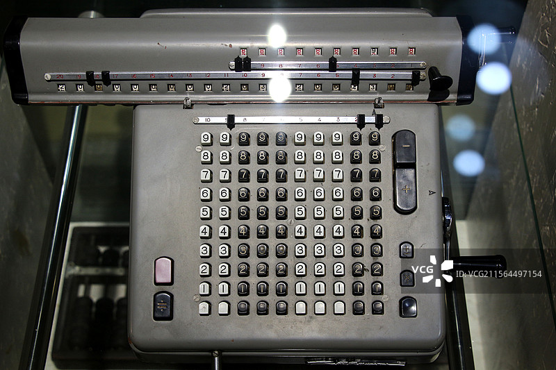 中国工业设计博物馆 —— 飞鱼牌机械式计算机（上海计算机打字机厂）图片素材