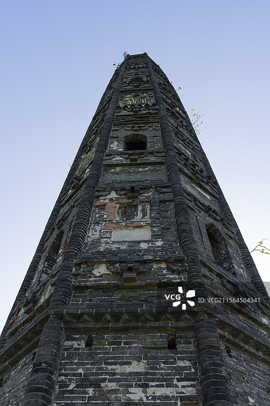 上海佘山国家森林公园天马山园内的护珠塔图片素材