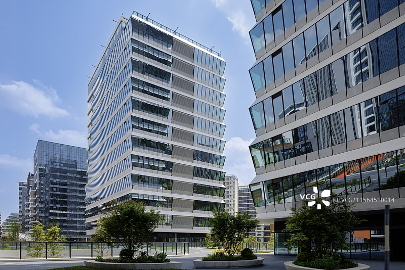 四川成都新川片区 5G互联科创园 新加坡创新中心二期 建筑 玻璃幕墙图片素材