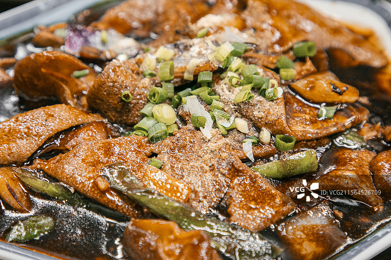 本帮面火爆腰花面腊肉面肉丁面素鸡面葱油面阳春面大肠面肥肠面火爆猪肝面猪肝腰花碳水上海特产嗦面浇头面图片素材