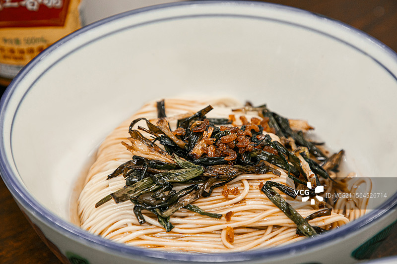 本帮面火爆腰花面腊肉面肉丁面素鸡面葱油面阳春面大肠面肥肠面火爆猪肝面猪肝腰花碳水上海特产嗦面浇头面图片素材