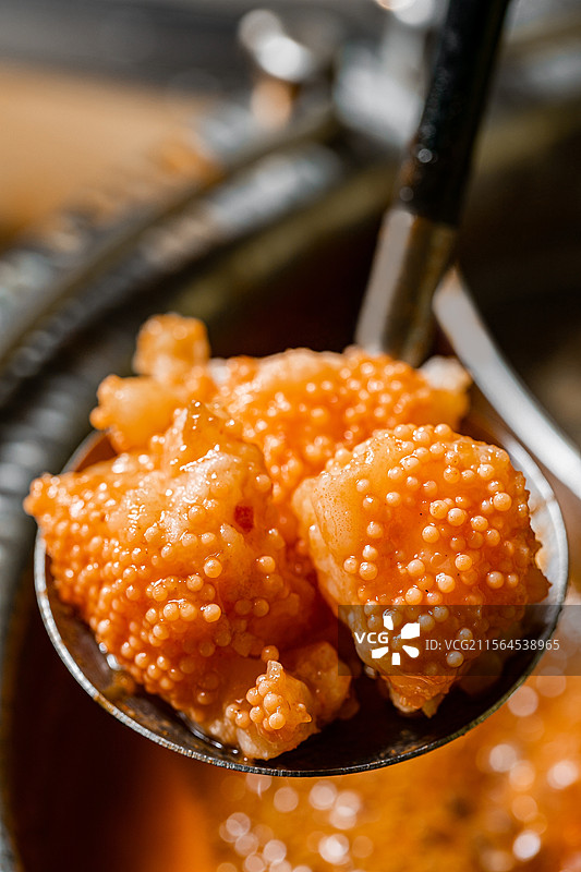 番茄锅底番茄海鲜锅番茄汤味增汤日式火锅涮牛肉寿喜锅生蚝鲍鱼基围虾扇贝竹蛏章鱼八爪鱼酸汤火锅酸汤锅底图片素材