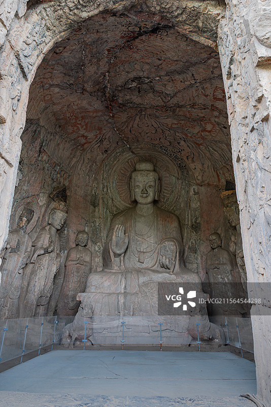 河南洛阳龙门石窟北魏时期洞窟宾阳三洞之宾阳中洞图片素材