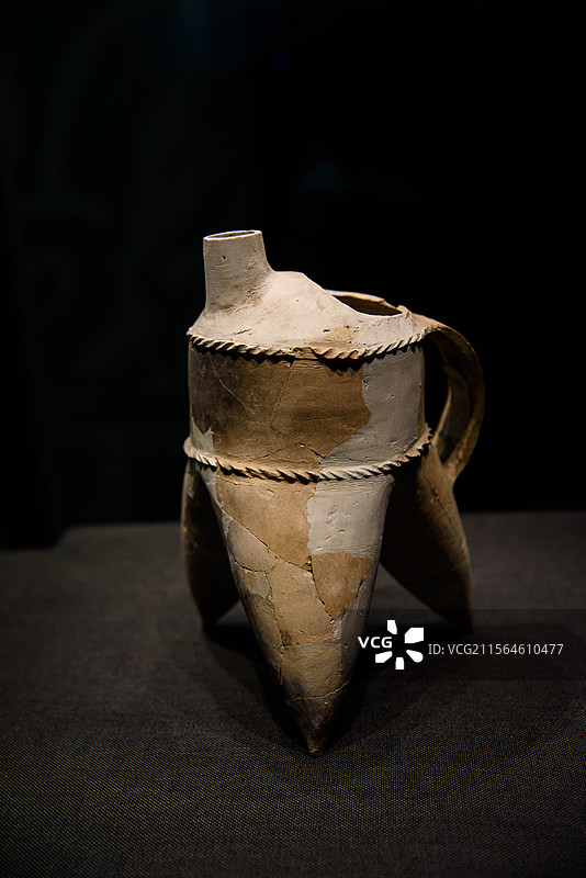 中国考古博物馆夏朝陶盉二里头文化图片素材