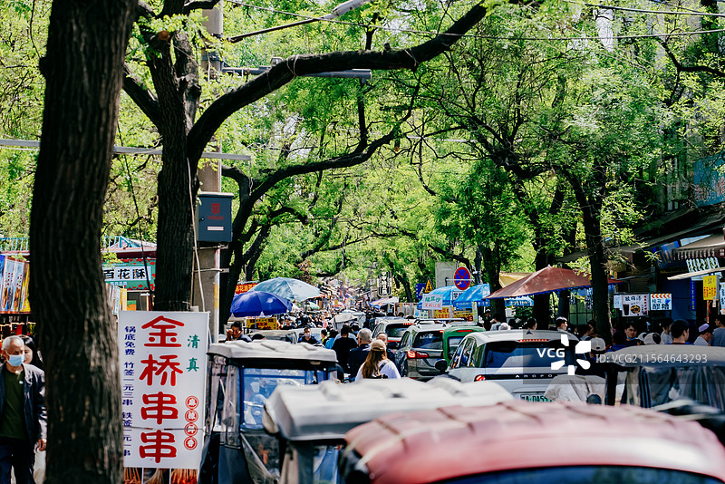 西安旅游 人群 放假 节假日 人潮 夏天 绿色 清新图片素材