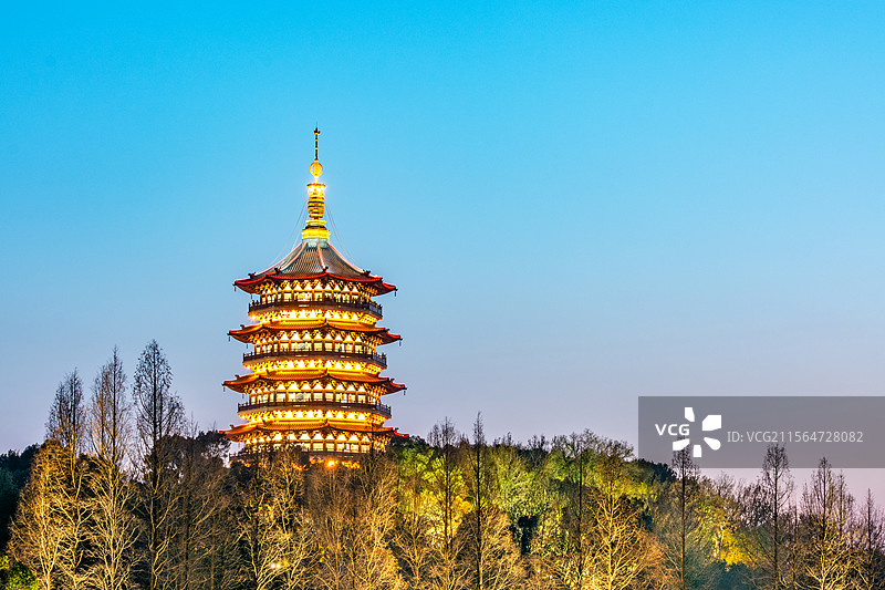 雷峰塔 夜景 特写 西湖 杭州 杭州西湖风景 西湖美景 西湖风光 标志性景点 杭州地标 雷峰塔夜景图片素材