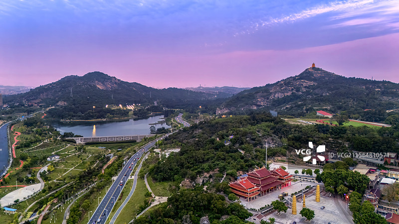 紫霞山湖梵韵悠图片素材