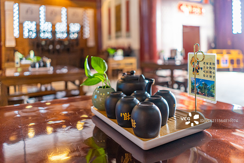 中国健康生活方式拍摄主题，茶室茶桌上各种茶具茶杯茶道茶艺用品，室内无人图像摄影图片素材