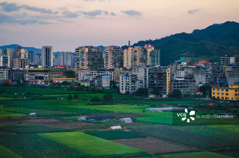 中国福建南平市延平区郊外城市风光图片素材