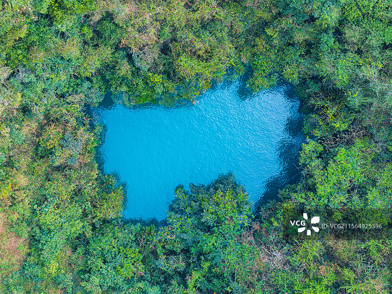 广西壮族自治区河池市凤山县三门海图片素材