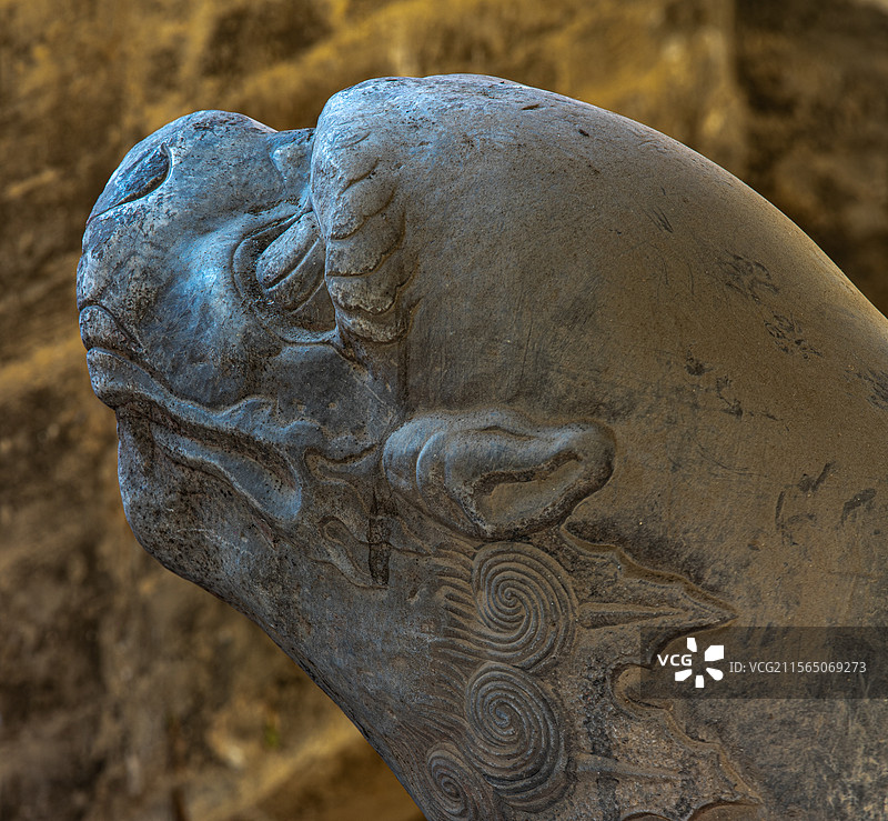 北京大觉寺中石狮子的守候图片素材