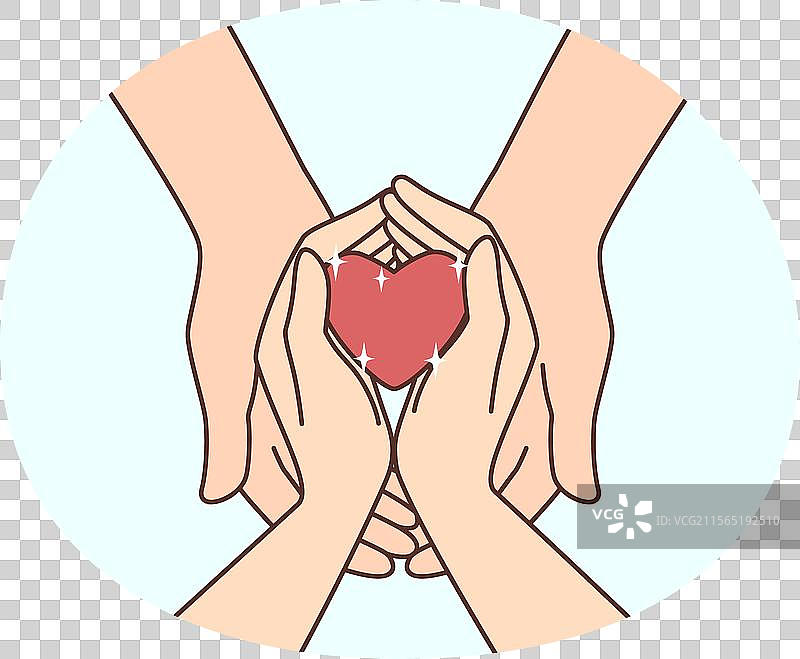 情侣手捧心形物体图片素材