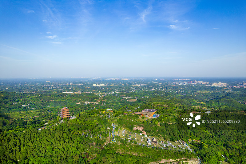 成都东部新区龙泉山城市森林公园丹景山丹景台丹景阁日落黄昏白昼航拍图片素材