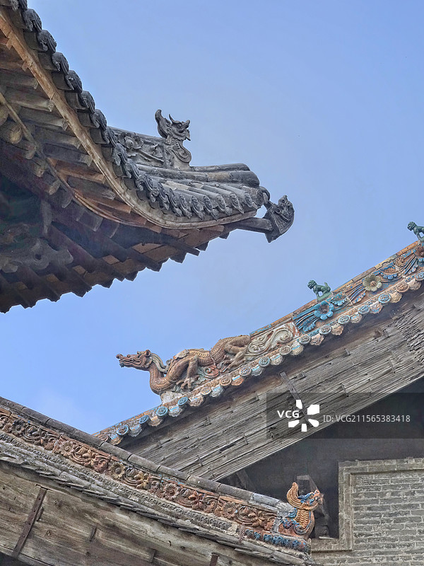 山西襄汾县汾城古建筑群里城隍庙重檐叠瓦飞檐翘角的特色古建图片素材