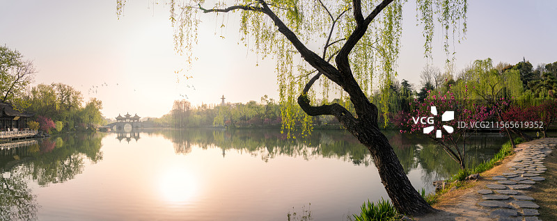 烟花三月下扬州图片素材