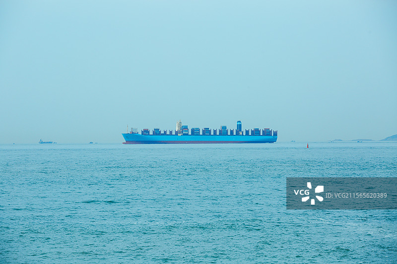 海上船舶运输游轮图片素材