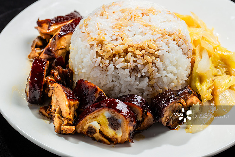 中式简餐豉油鸡饭图片素材