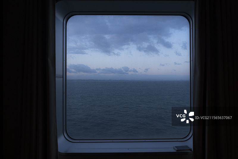 舷窗图片素材