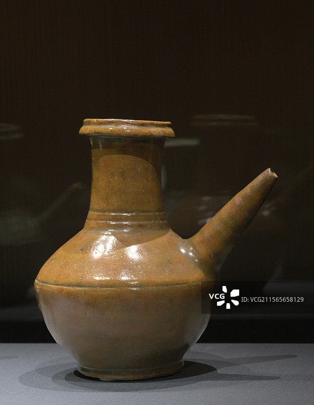 磁灶窑瓷军持_宋元_晋州市_杭州博物馆_元代的杭州和泉州图片素材